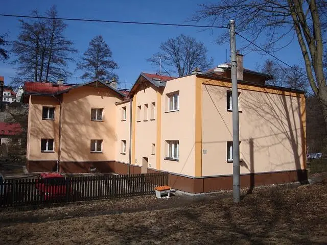 Pronájem bytu 1+kk 18 m², Revoluční · Loket