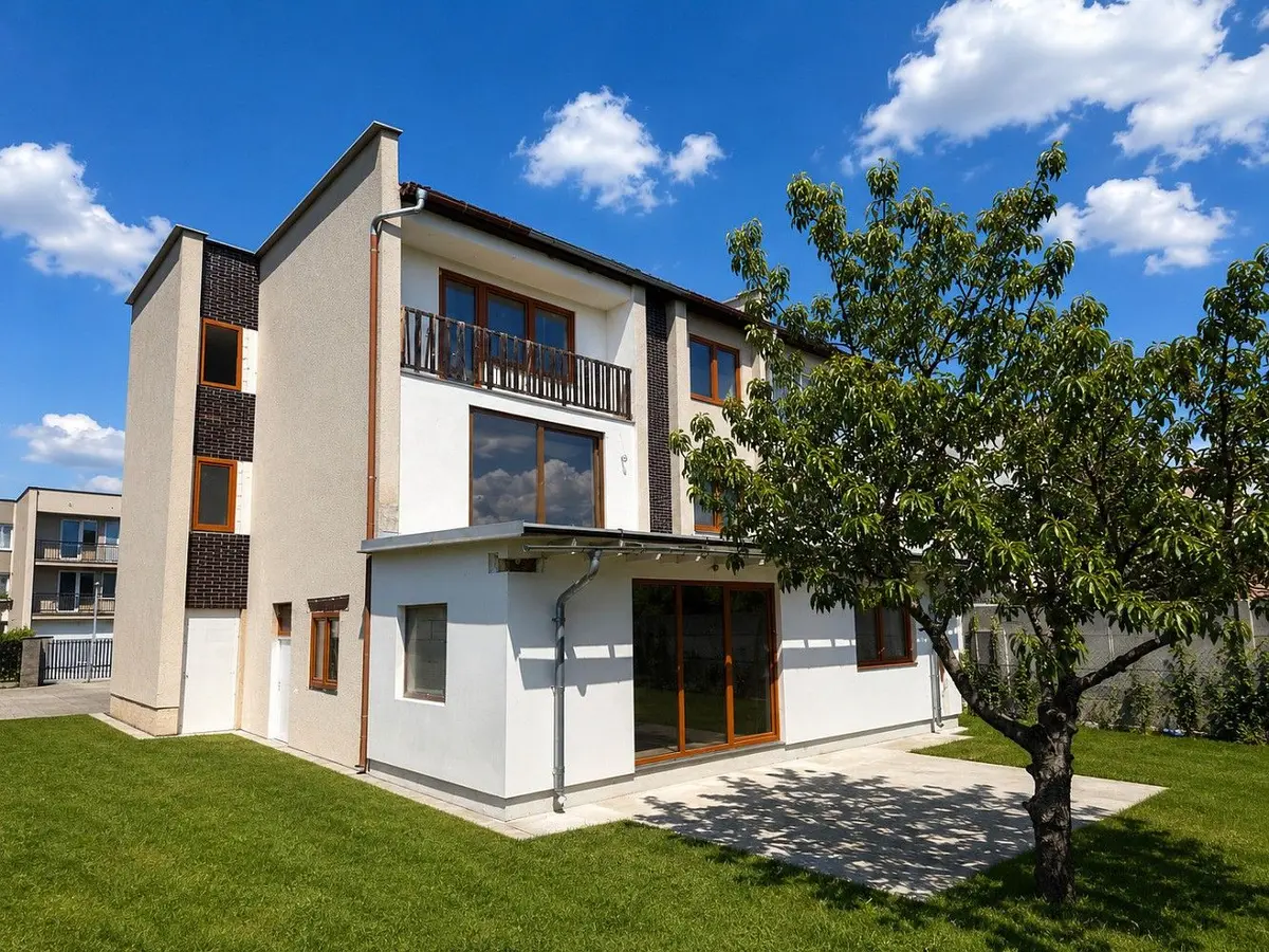 Prodej bytu 4+kk 95 m², Borovská · Újezd nad Lesy