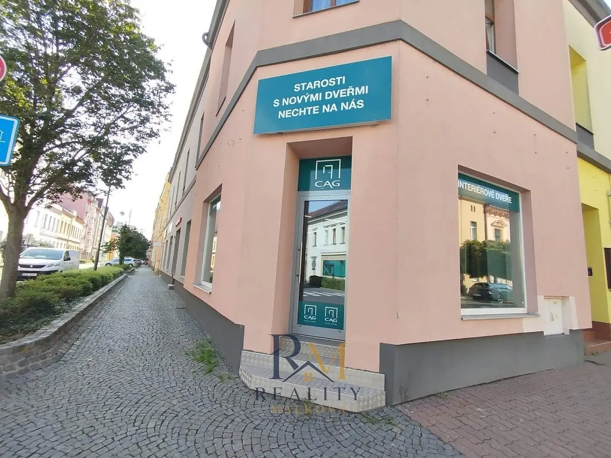Pronájem komerčního prostoru 51 m², Sladkovského · Pardubice