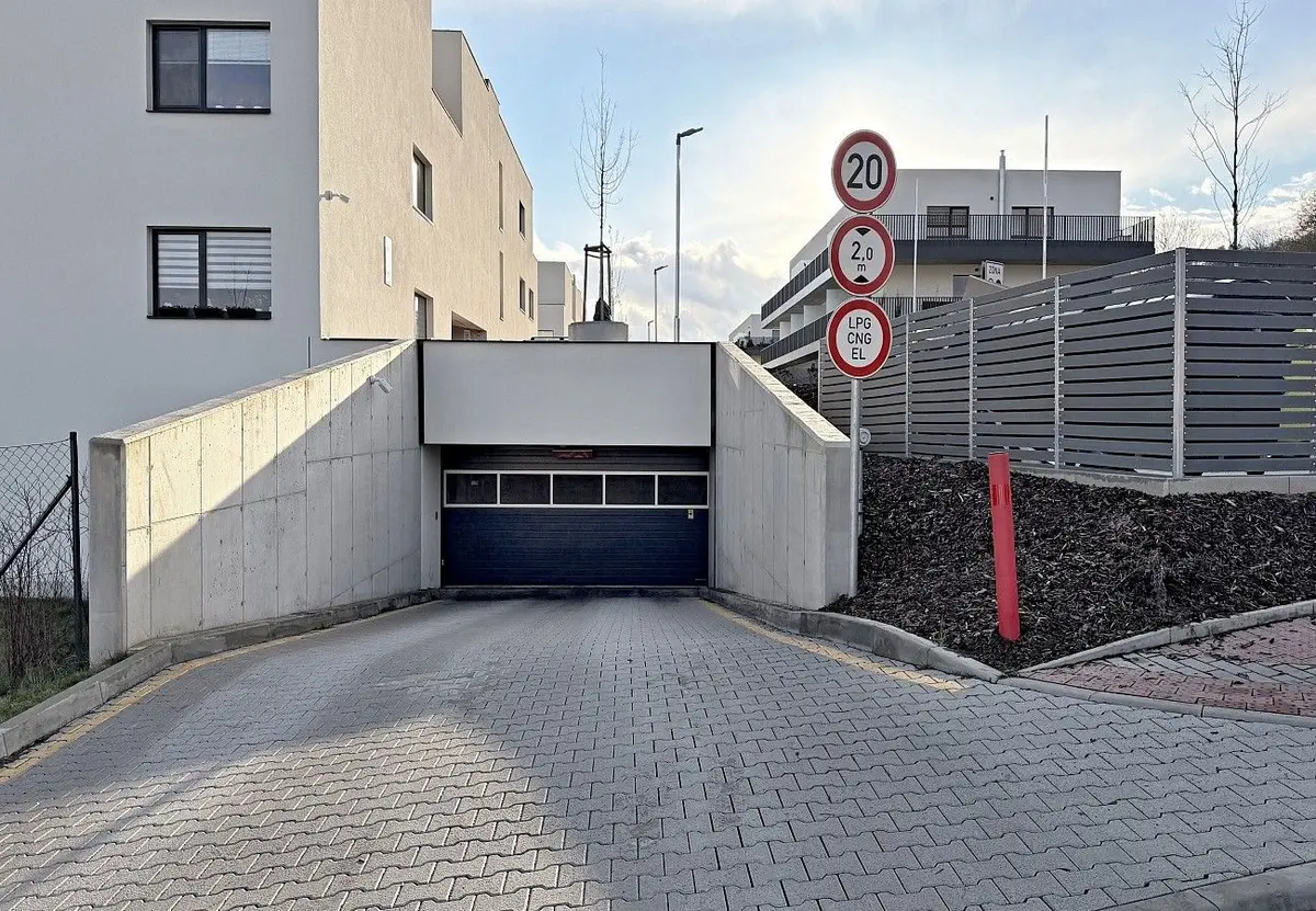 Prodej nemovitosti 14 m², Vinařská · Beroun
