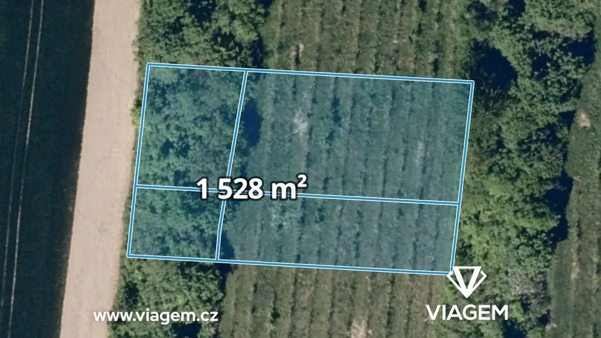 Prodej pozemku 1528 m², Žarošice