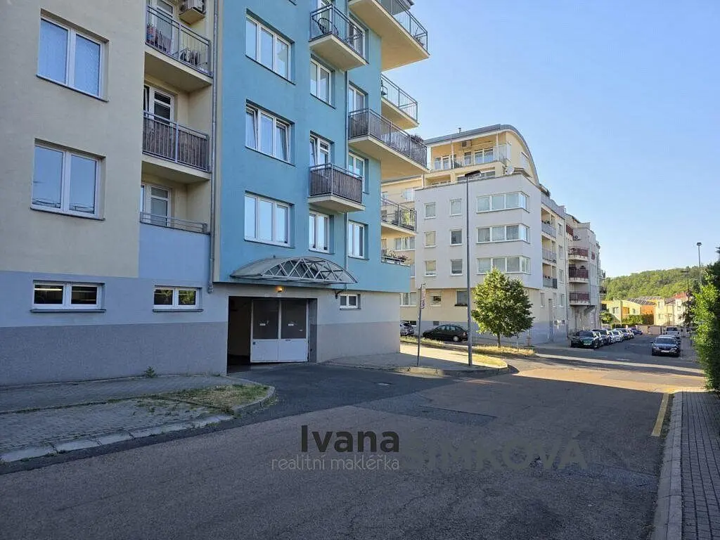 Prodej nemovitosti 12 m², Velké Kunratické · Kunratice