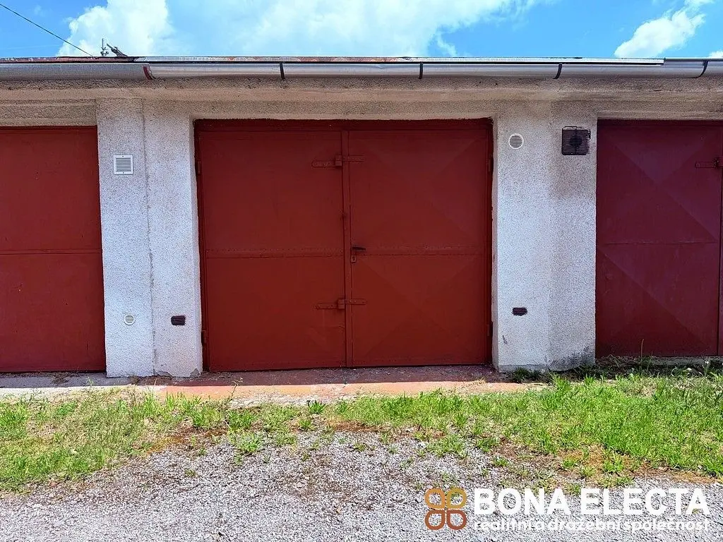 Prodej nemovitosti 19 m², 17. listopadu · Bílovec-město · Bílovec