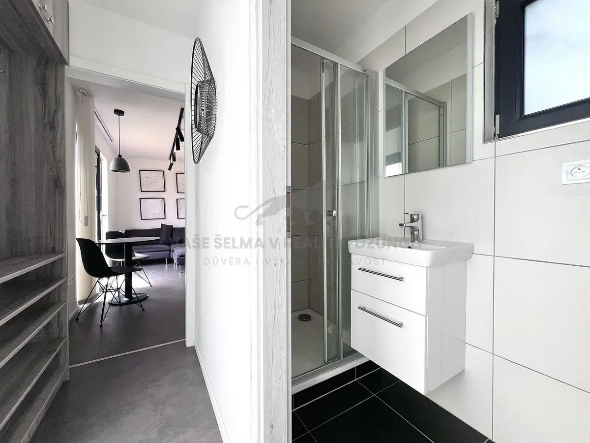 Prodej nemovitosti 26 m², Betlémské náměstí · Staré Město