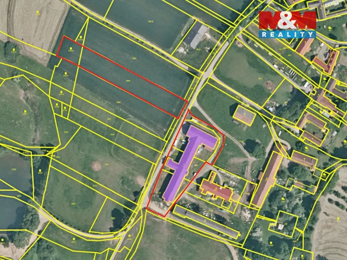 Prodej komerčního prostoru 1393 m², Bořetín