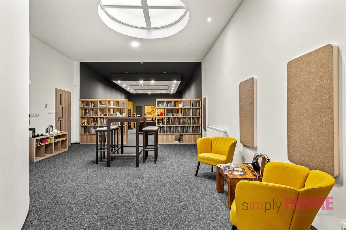 Prodej komerčního prostoru 212 m², Biskupský dvůr · Nové Město