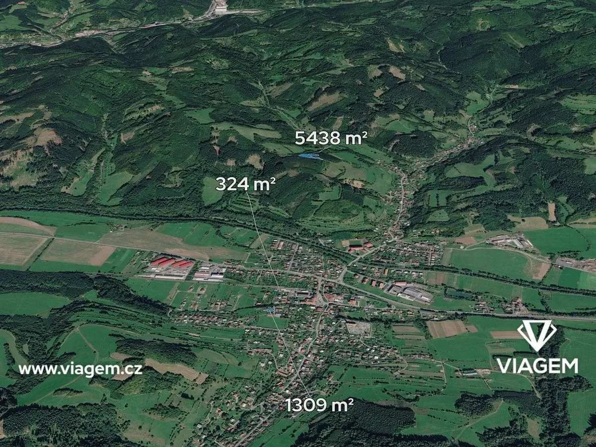 Prodej pozemku 7071 m², Hovězí