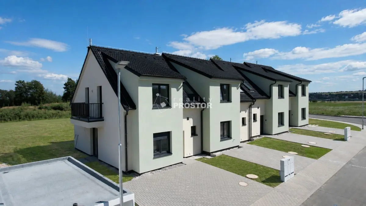 Prodej domu 111 m², Nučice u Rudné · Nučice