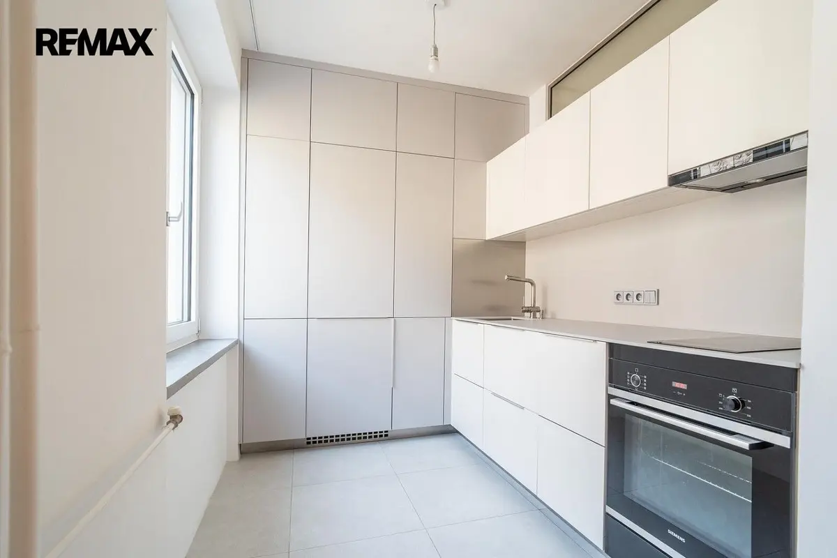 Pronájem bytu 2+kk 45 m², Kbelská · Hloubětín
