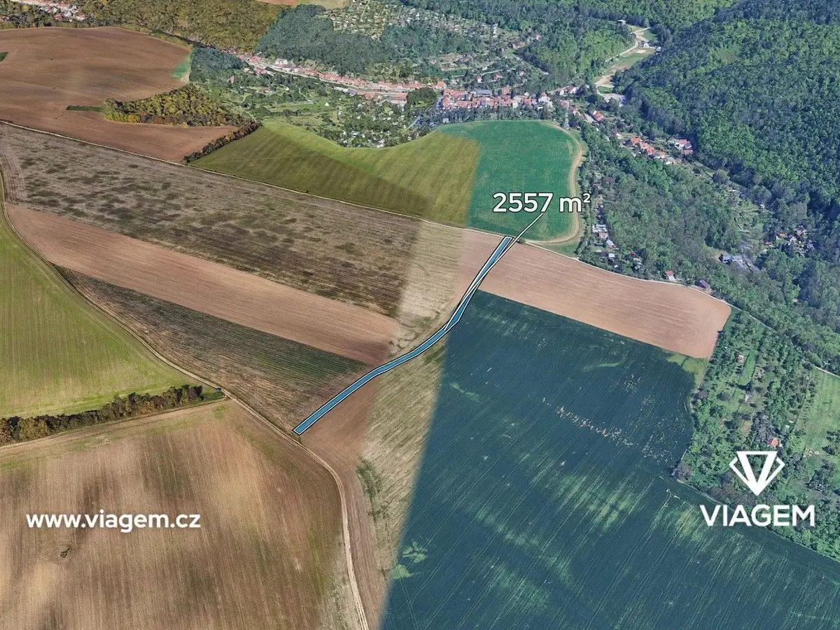 Prodej pozemku 426 m², Líšeň · Brno