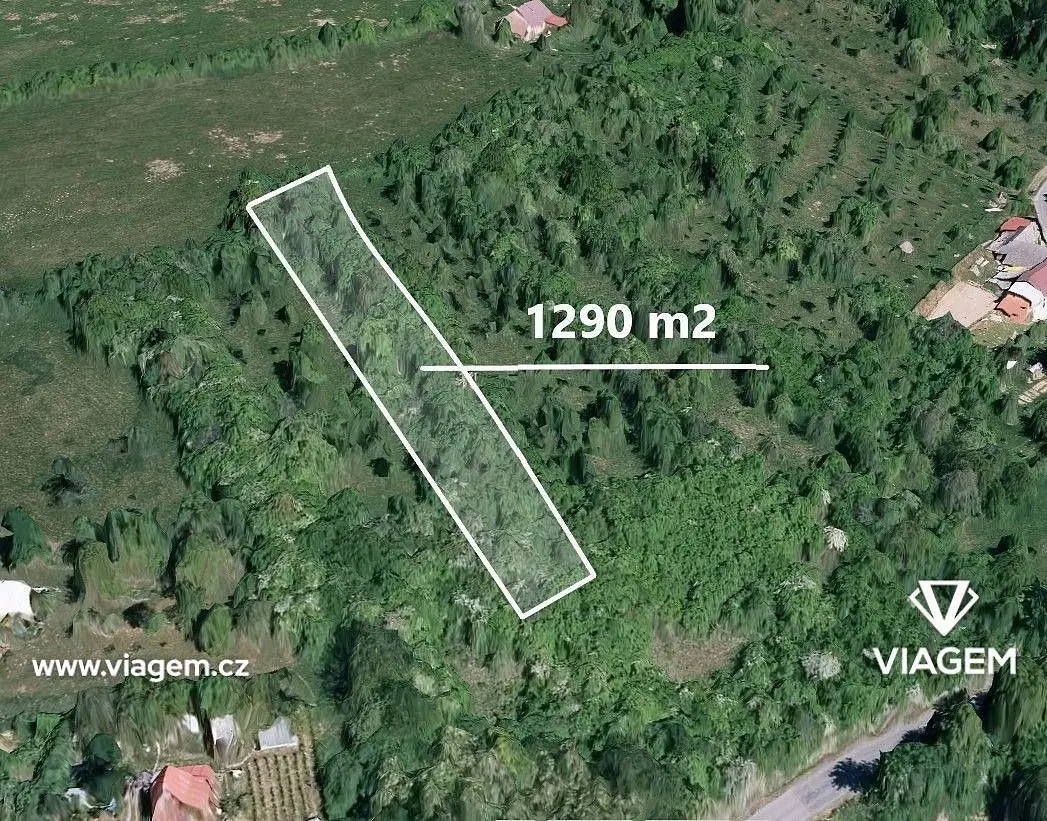 Prodej pozemku 1290 m², Halenkovice