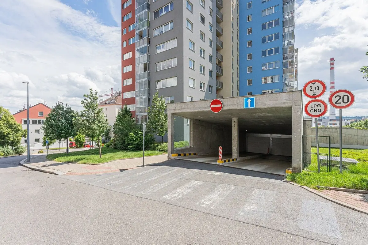 Prodej nemovitosti 14 m², V dolině · Michle