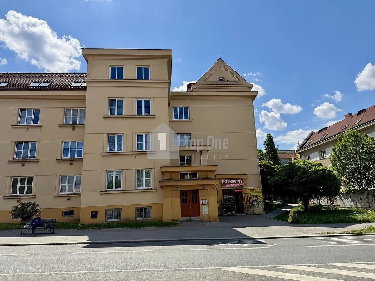 Prodej komerčního prostoru 137 m², Novovysočanská · Vysočany