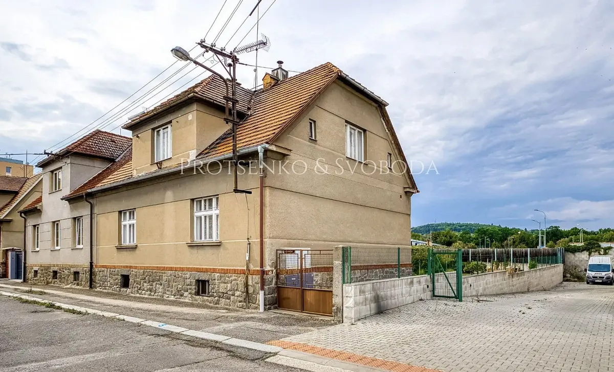 Prodej domu 220 m², Textiláků · Strakonice