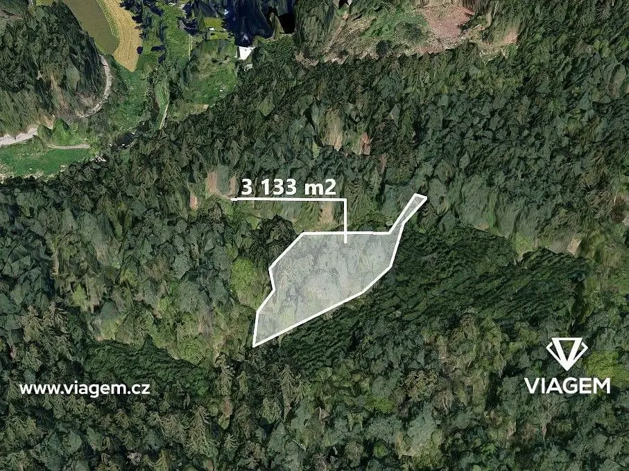 Prodej pozemku 609 m², Petráveč