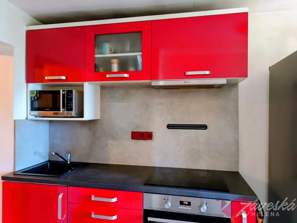 Pronájem domu 100 m², Kovaňská · Katusice