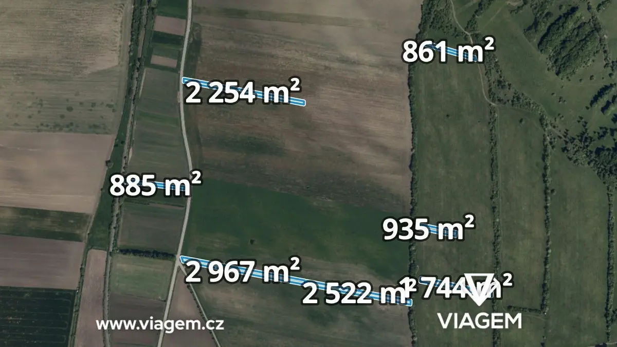 Prodej pozemku 5942 m², Javorník