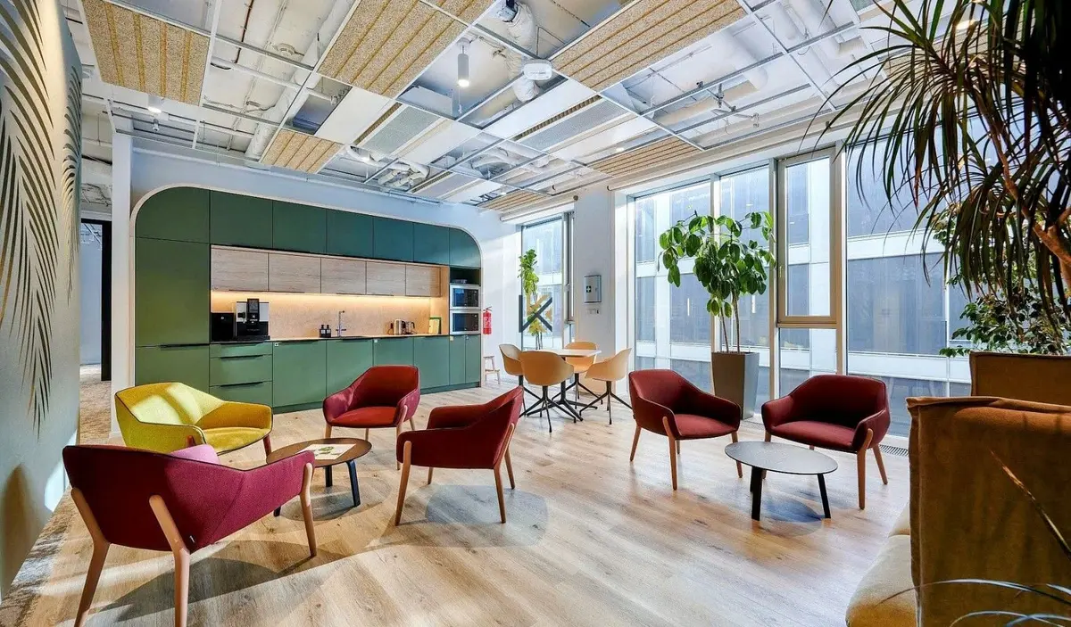 Pronájem komerčního prostoru 620 m², Dejvice