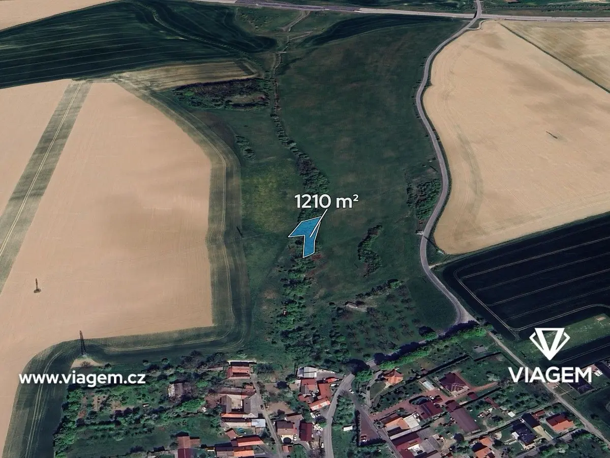 Prodej pozemku 403 m², Milenov