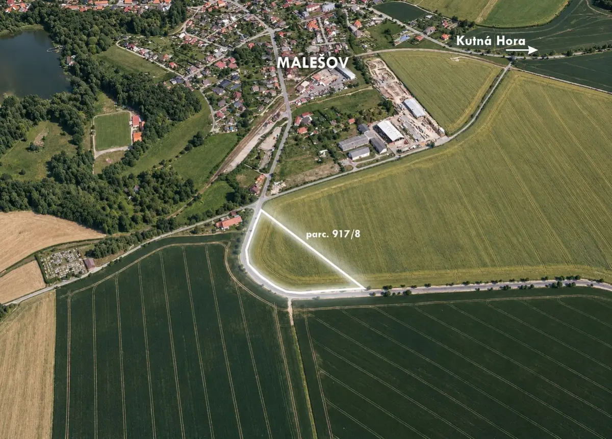Prodej pozemku 12914 m², 5. května · Malešov