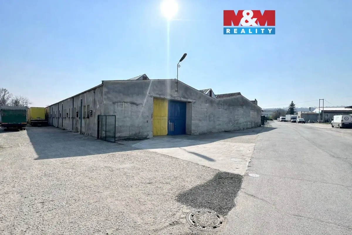 Pronájem komerčního prostoru 1150 m², Boršice u Buchlovic · Boršice