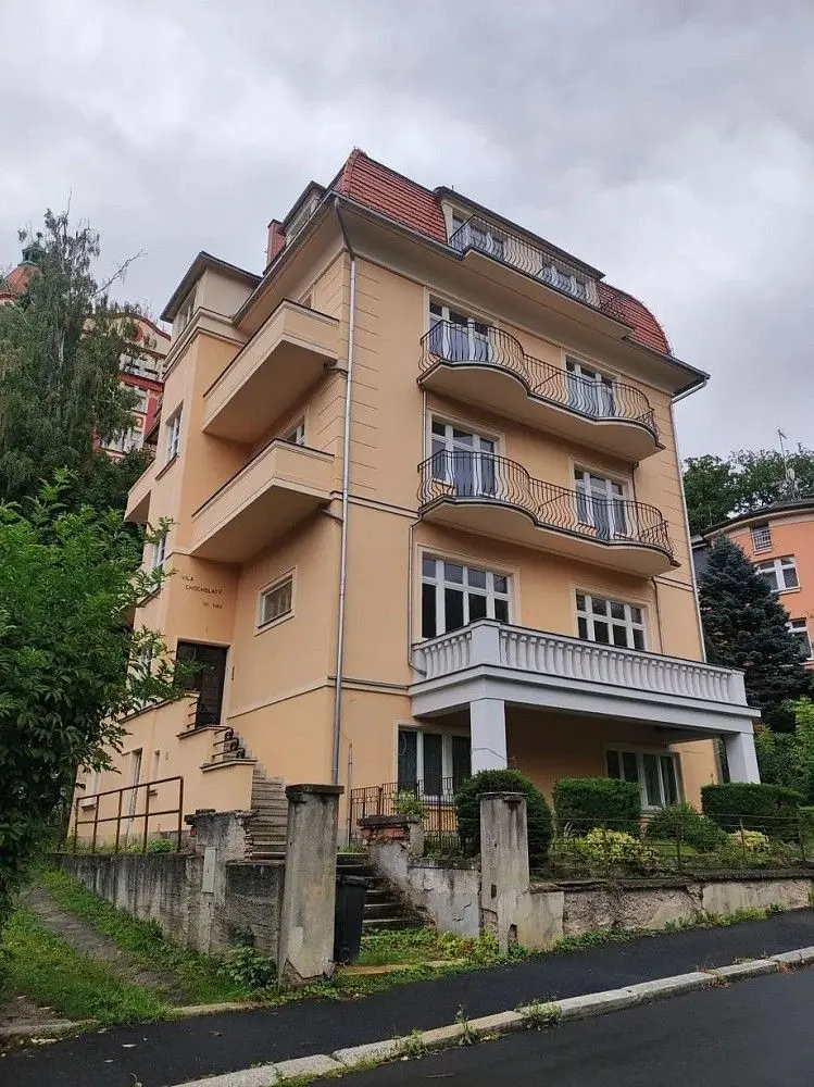 Prodej domu 570 m², Škroupova · Karlovy Vary