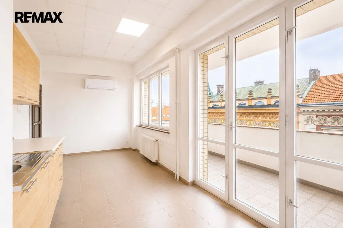 Pronájem bytu 1+1 66 m², Sedláčkova · Plzeň