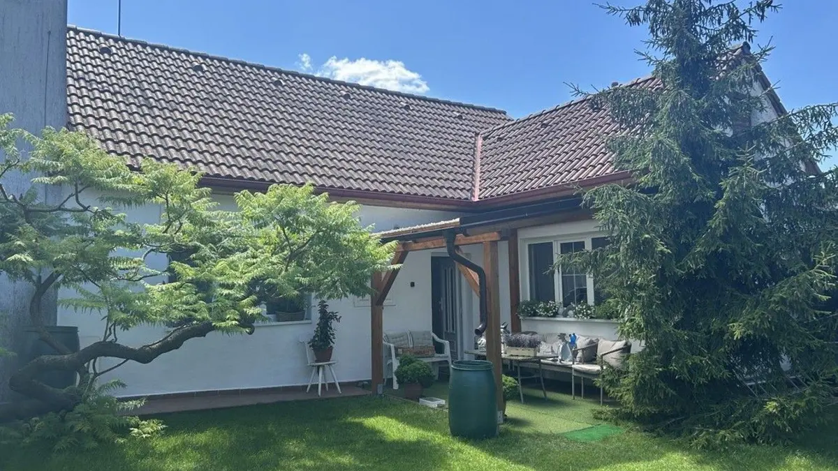 Prodej domu 100 m², V Zahradách · Sendražice u Kolína · Kolín