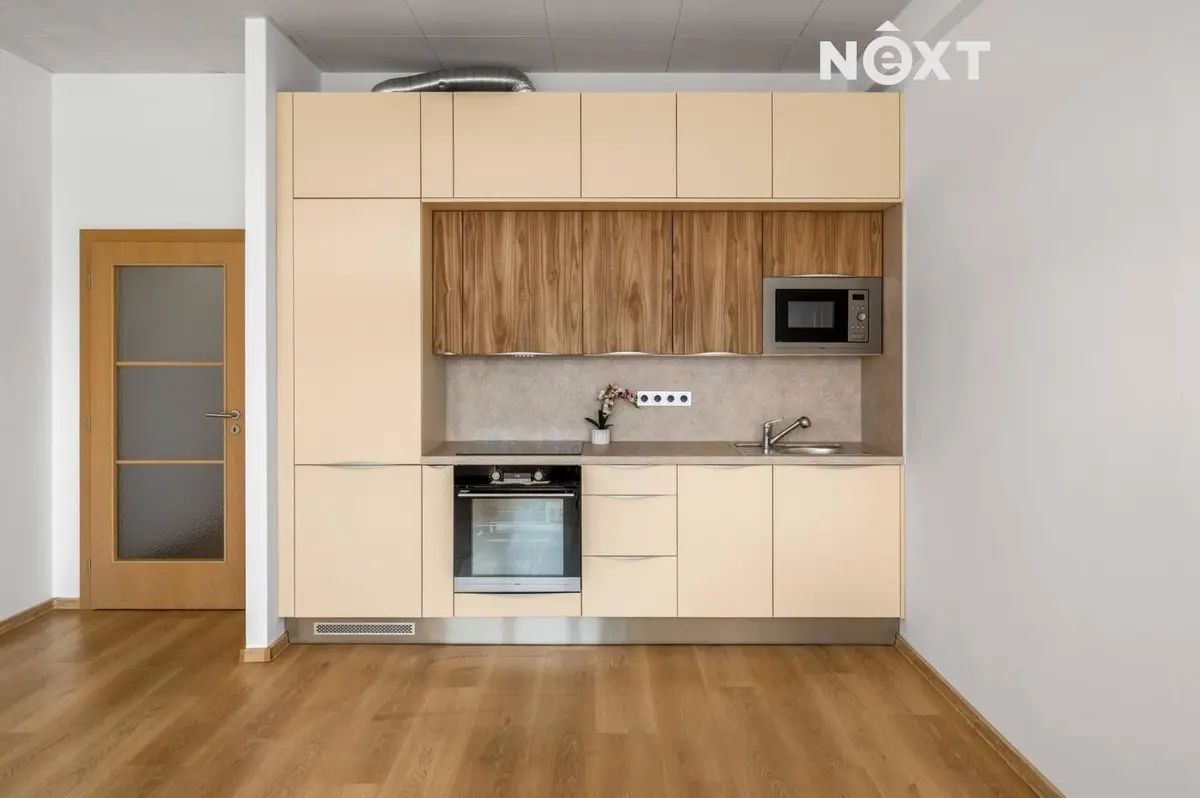 Prodej bytu 2+kk 62 m², Libeň