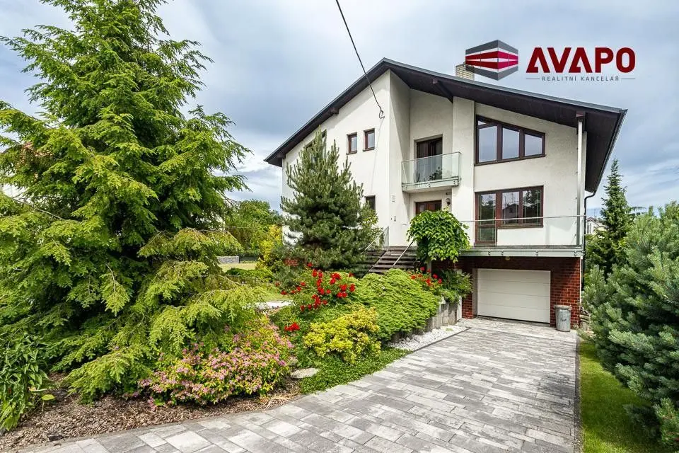 Prodej domu 260 m², Zahradní · Pustá Polom