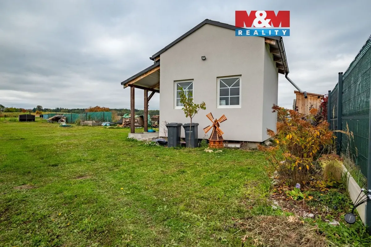Prodej nemovitosti 24 m², Křenovice