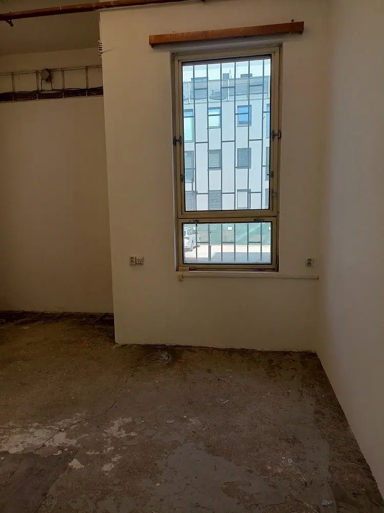 Pronájem komerčního prostoru 20 m², Vrchlického · Kročehlavy · Kladno