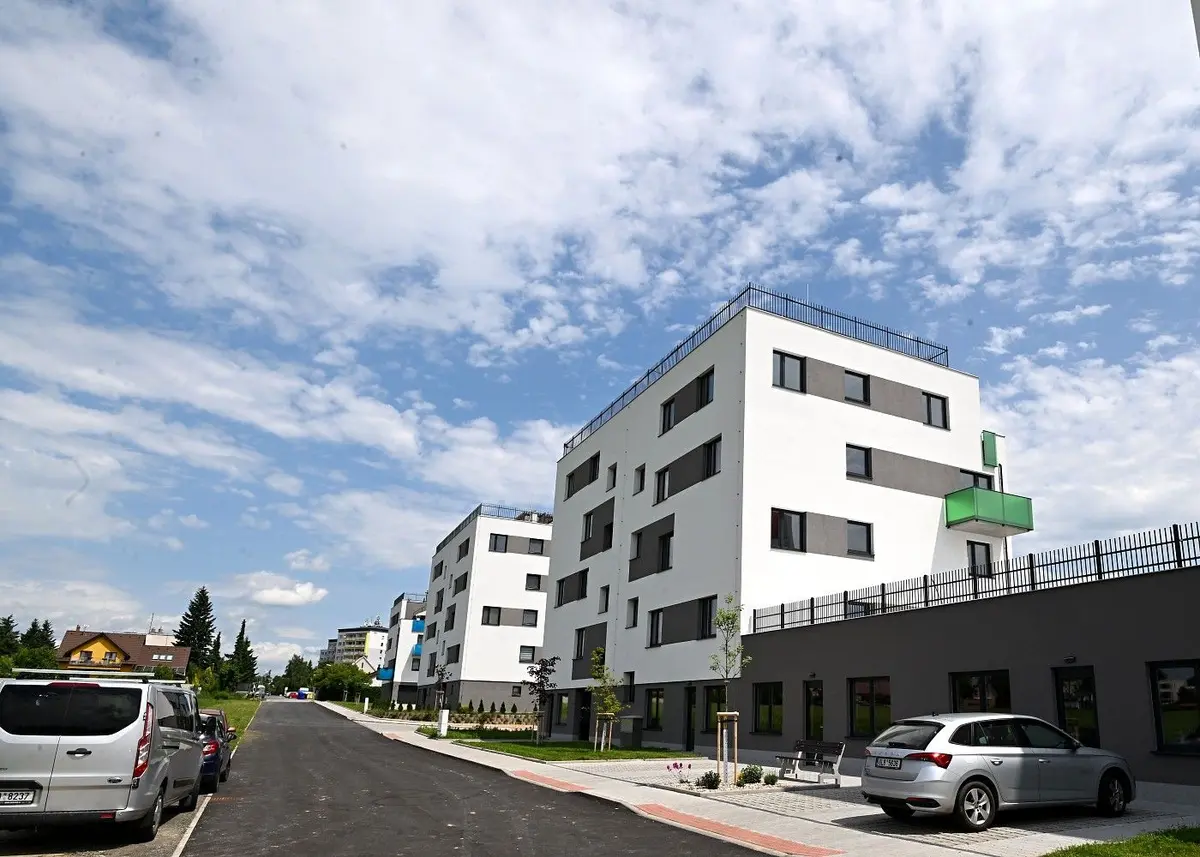 Prodej komerčního prostoru 1 m², V Cestkách · Mnichovo Hradiště