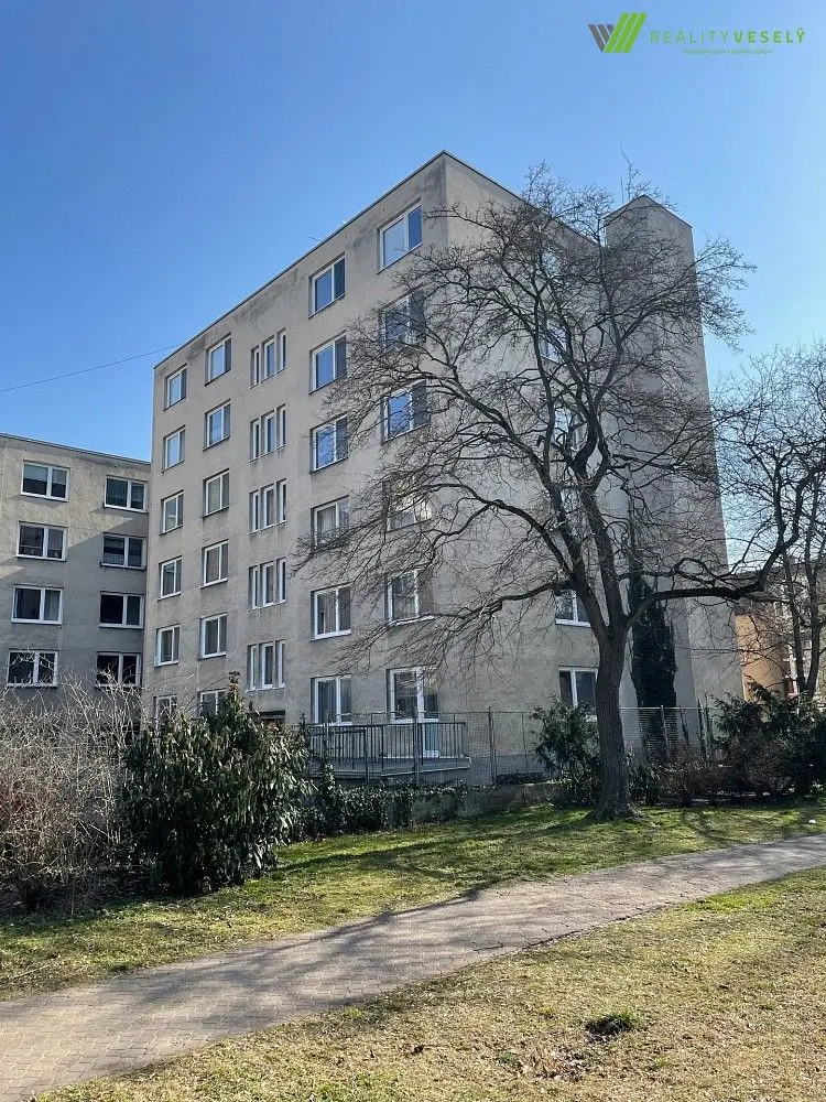 Prodej bytu 2+1 55 m², Kollárova · Hodonín
