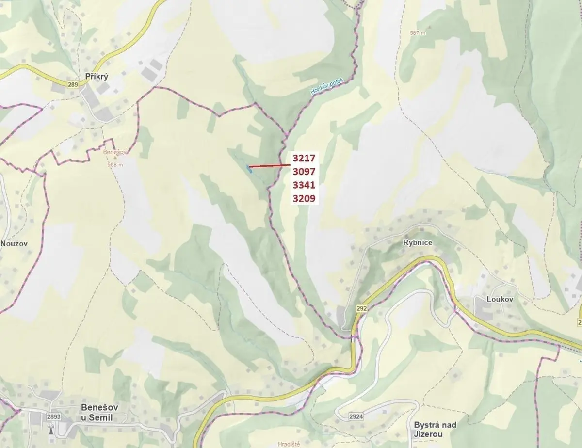 Prodej pozemku 1649 m², Benešov u Semil