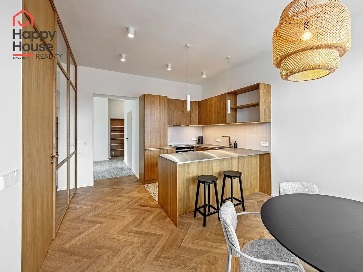 Pronájem bytu 2+1 92 m², U Zvonařky · Vinohrady