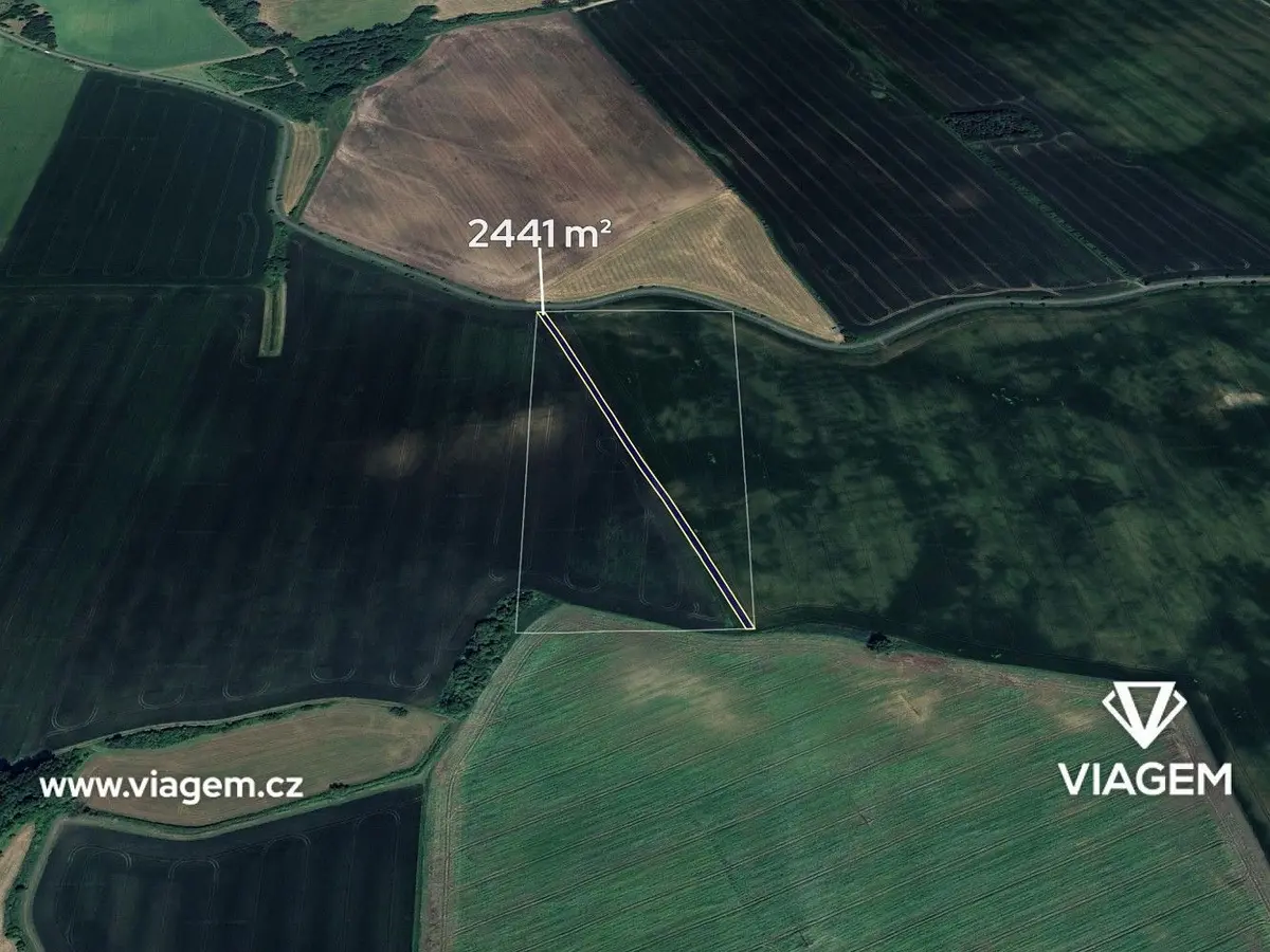 Prodej pozemku 305 m², Všechovice