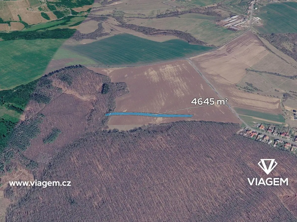 Prodej pozemku 2903 m², Dobrkovice