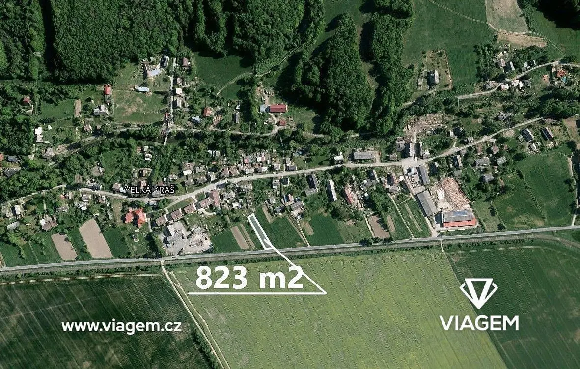 Prodej pozemku 679 m², Liptaň