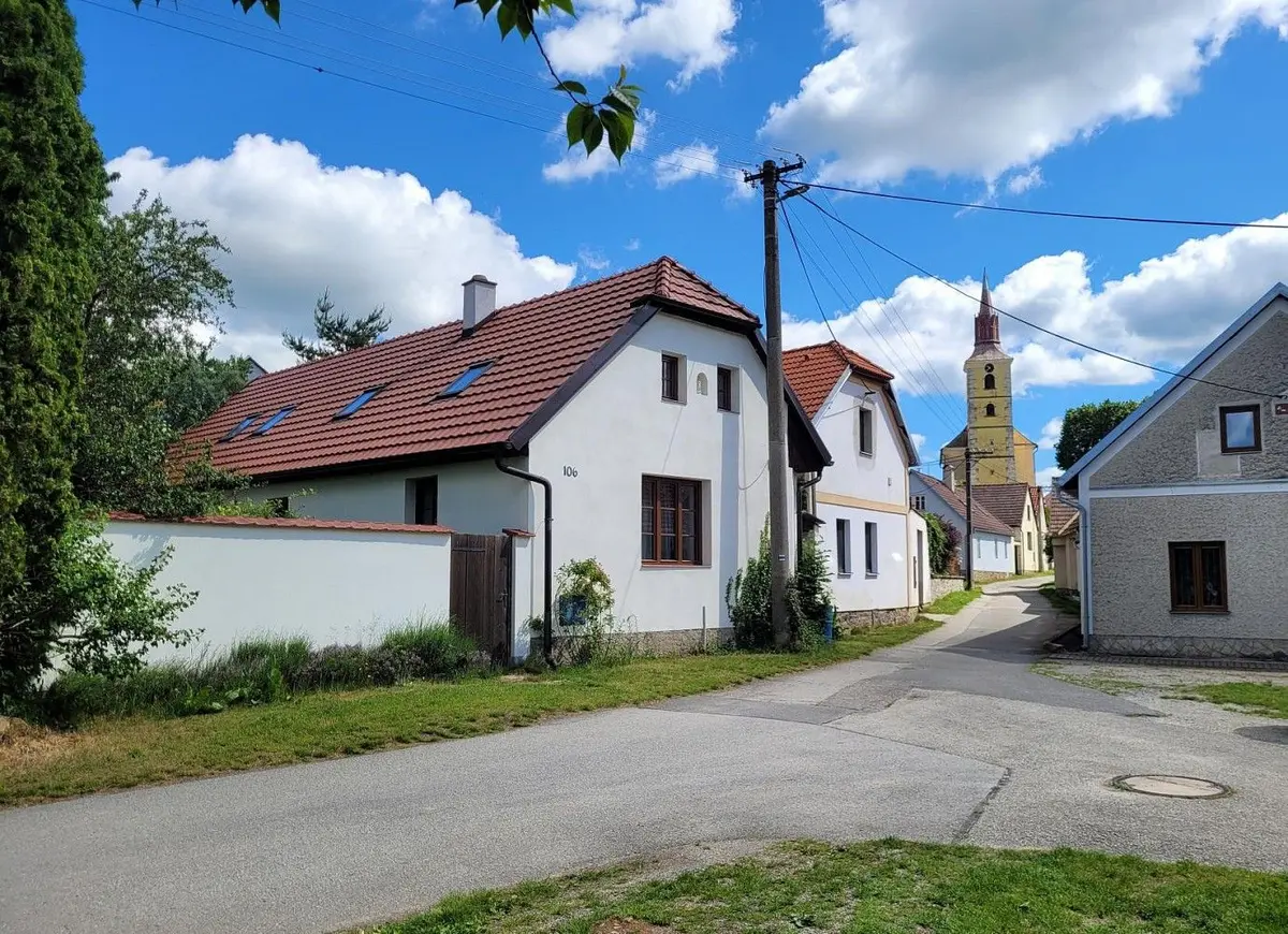 Prodej nemovitosti 164 m², Podfarská · Deštná u Jindřichova Hradce · Deštná