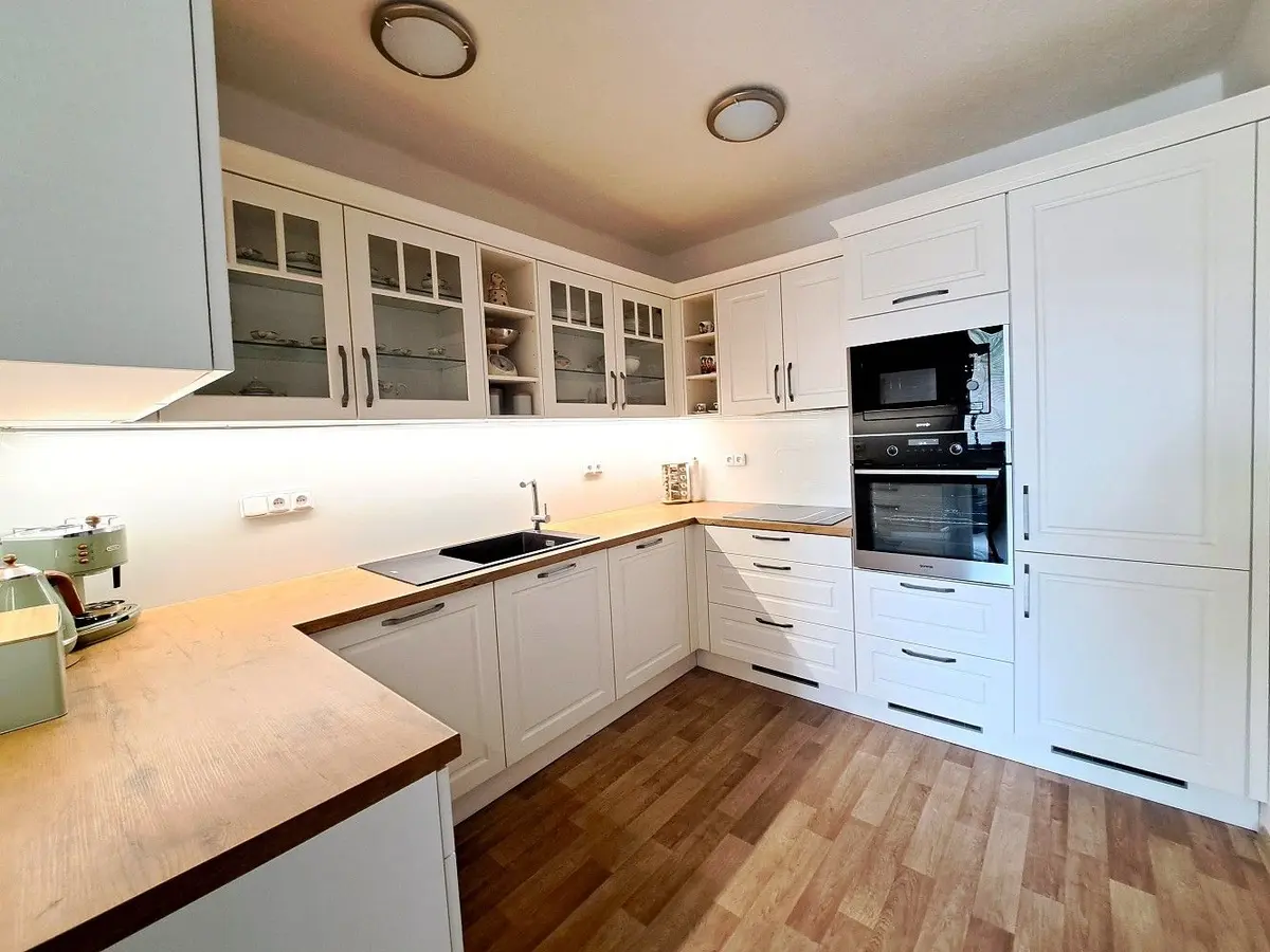 Prodej komerčního prostoru 46 m², Všemina