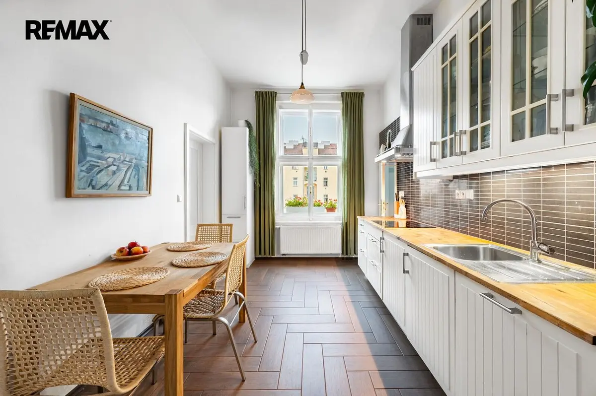 Prodej bytu 2+1 58 m², Bořivojova · Vinohrady