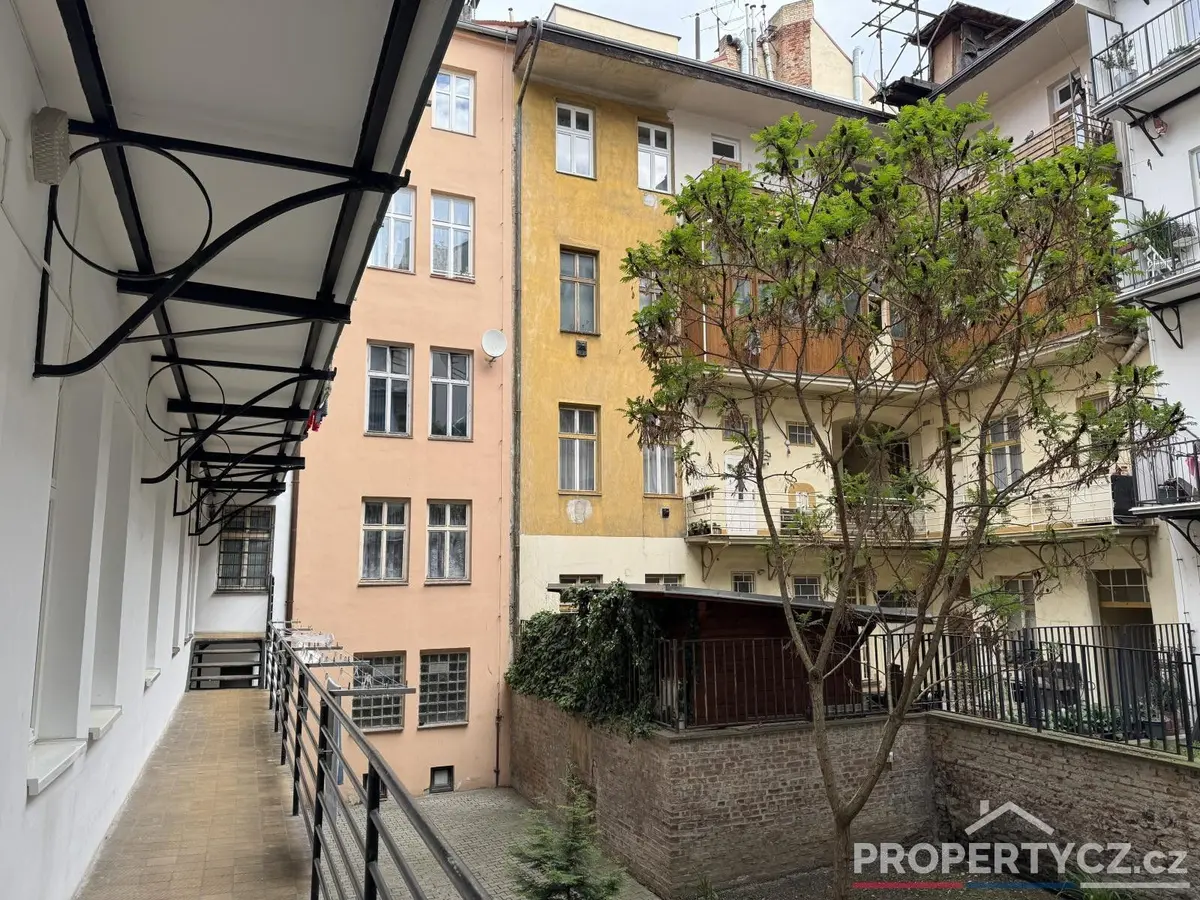 Prodej bytu 114 m², Arbesovo náměstí · Smíchov