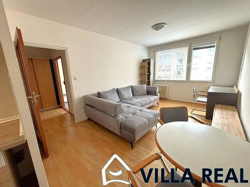 Pronájem bytu 2+kk 44 m², nám. Arnošta z Pardubic · Český Brod