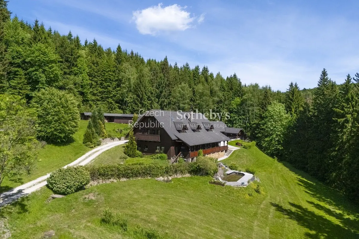 Prodej nemovitosti 810 m², Černá Hora v Krkonoších · Janské Lázně