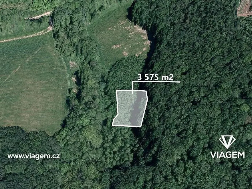Prodej pozemku 2234 m², Žlutava