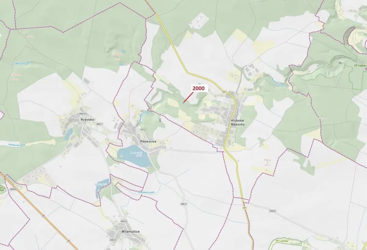 Prodej pozemku 504 m², Hluboké Mašůvky