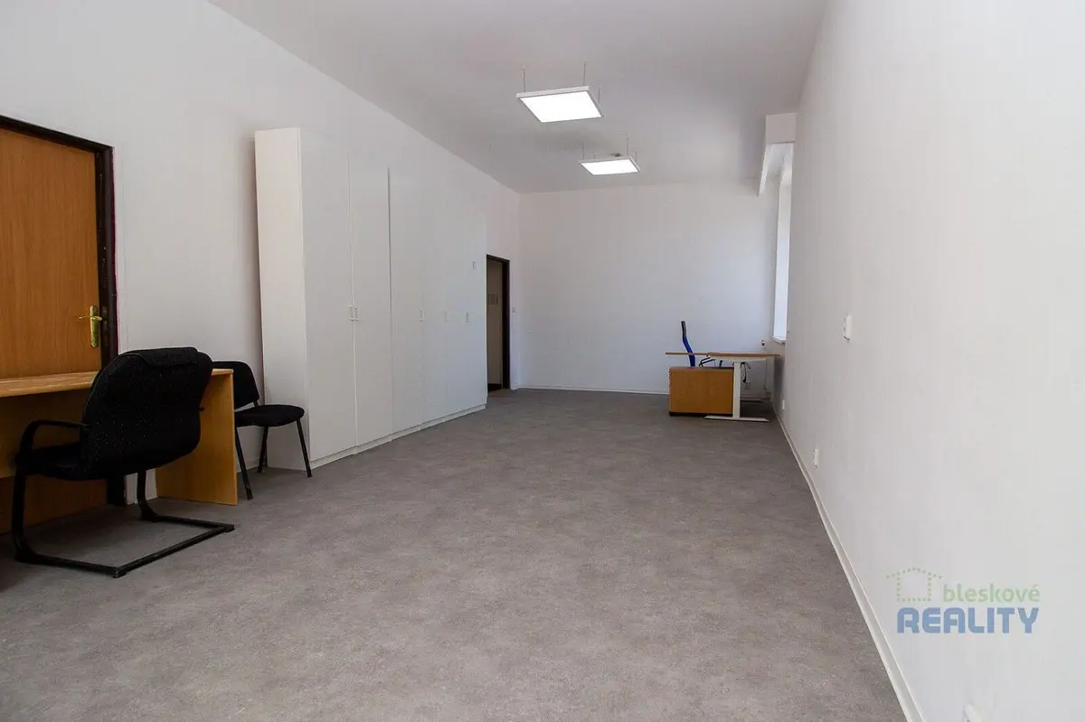 Pronájem komerčního prostoru 37 m², Brandýs nad Labem · Brandýs nad Labem-Stará Boleslav