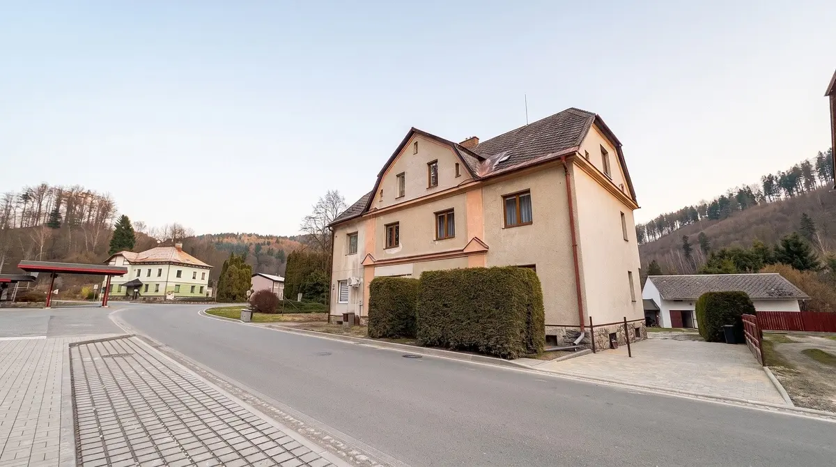 Prodej bytu 2+1 68 m², Hlavní · Hanušovice
