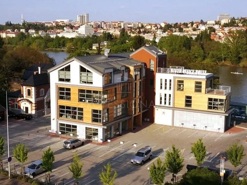 Pronájem komerčního prostoru 52 m², Velká Chuchle